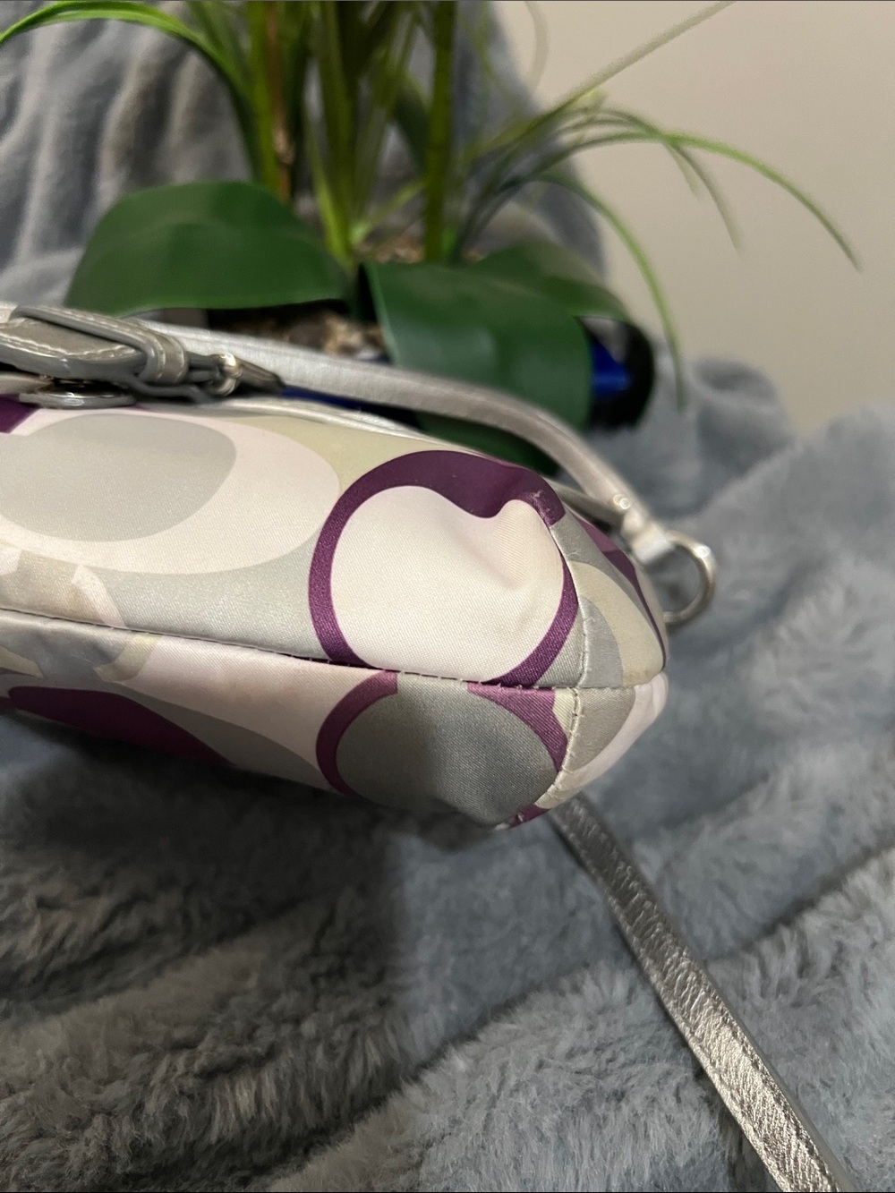 Coach Y2K Soho Scarf Print Crossbody / Shoulder Bag EUC retail $149 - Picture 6 of 11